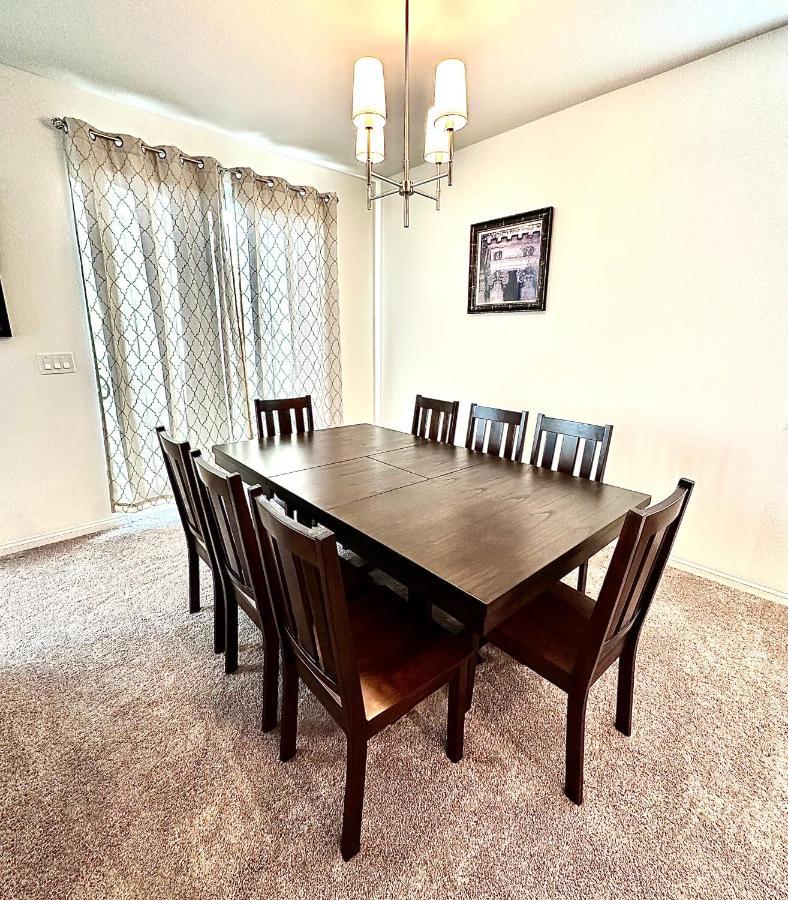 Spacious House, 5 Bedrooms, Sleeps 12, Near Las Vegas Strip And Airport Kültér fotó