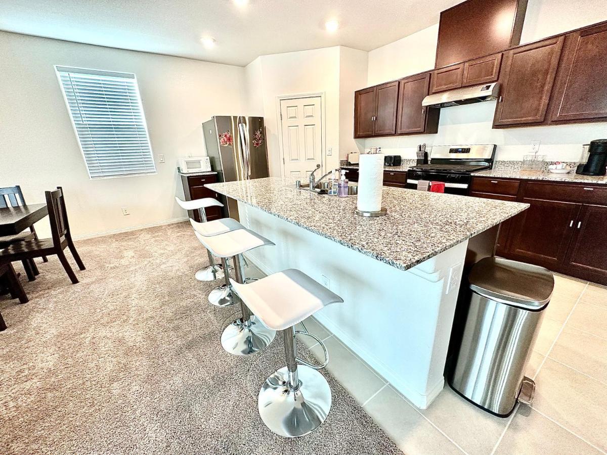 Spacious House, 5 Bedrooms, Sleeps 12, Near Las Vegas Strip And Airport Kültér fotó